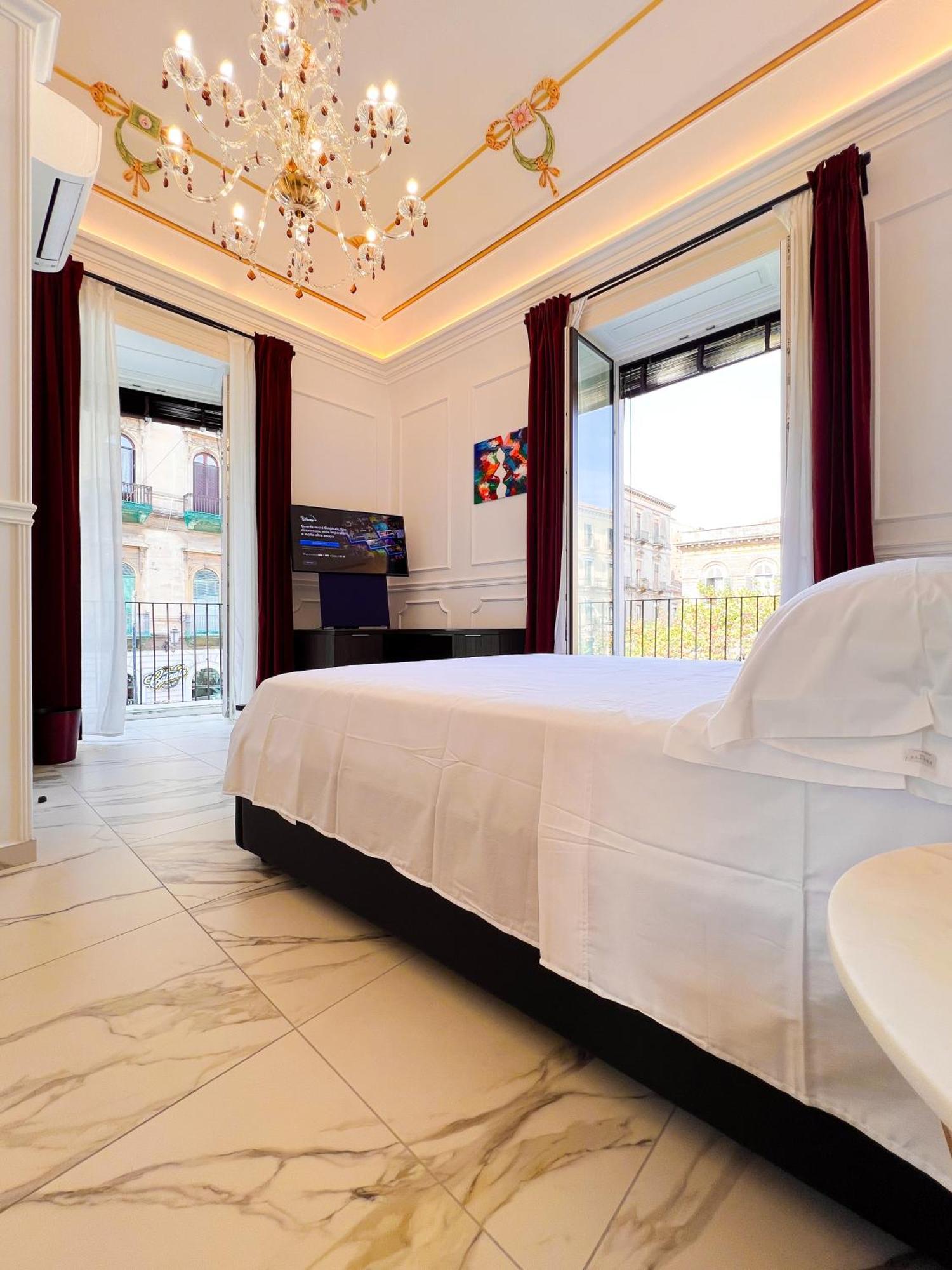 Ricci Palace Suites كاتانيا المظهر الخارجي الصورة